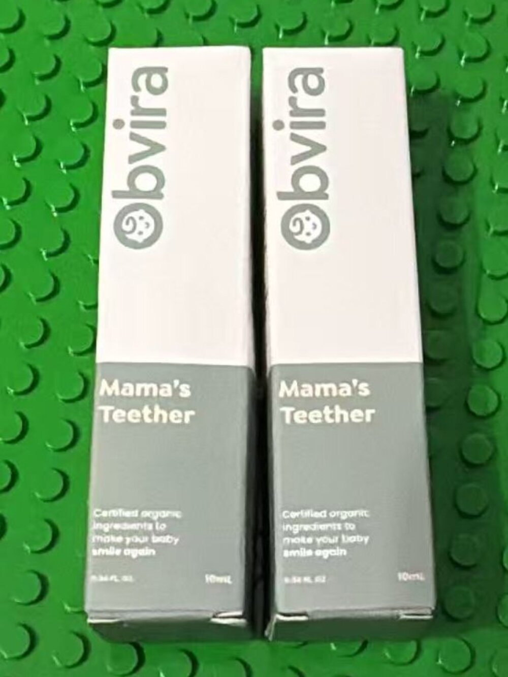 2 of Obvira Mamas Teething Roller with Chamomile & Rose Oil Exp 2027